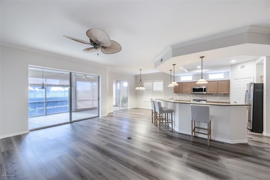 出租: $1,900 (3 贝兹, 2 浴室, 1898 平方英尺)