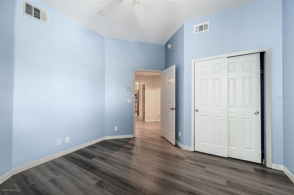 出租: $1,900 (3 贝兹, 2 浴室, 1898 平方英尺)