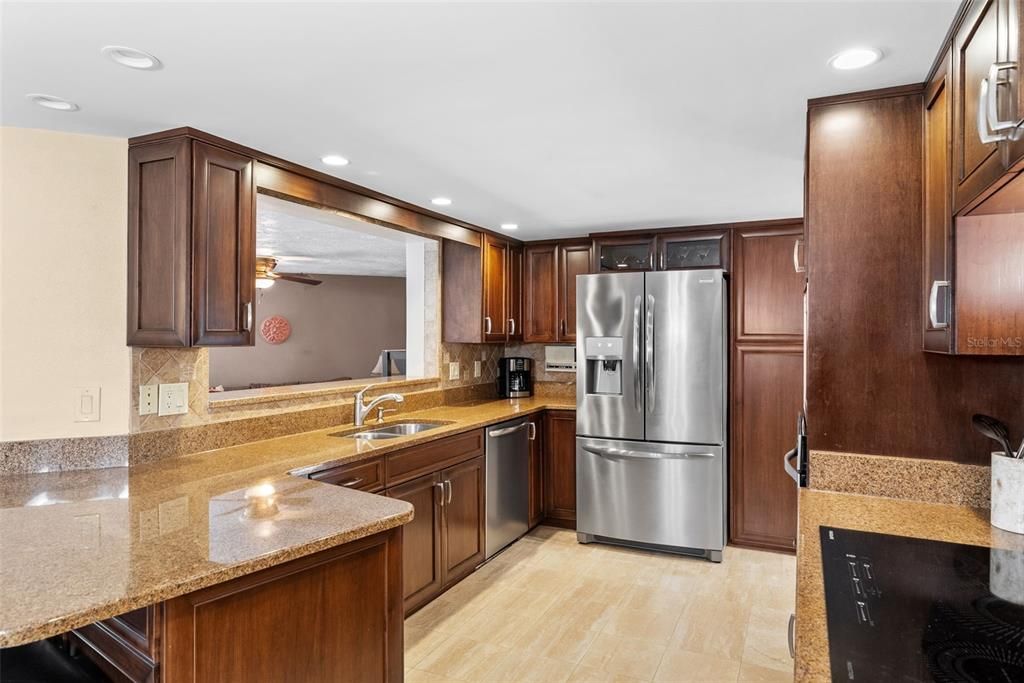 待售: $1,150,000 (4 贝兹, 4 浴室, 3548 平方英尺)