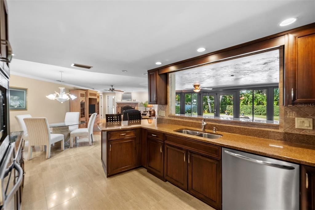 待售: $1,150,000 (4 贝兹, 4 浴室, 3548 平方英尺)