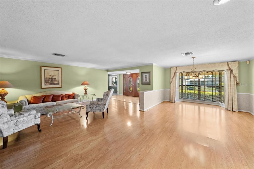 待售: $1,150,000 (4 贝兹, 4 浴室, 3548 平方英尺)