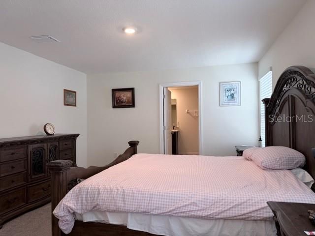 出租: $2,600 (4 贝兹, 2 浴室, 2211 平方英尺)