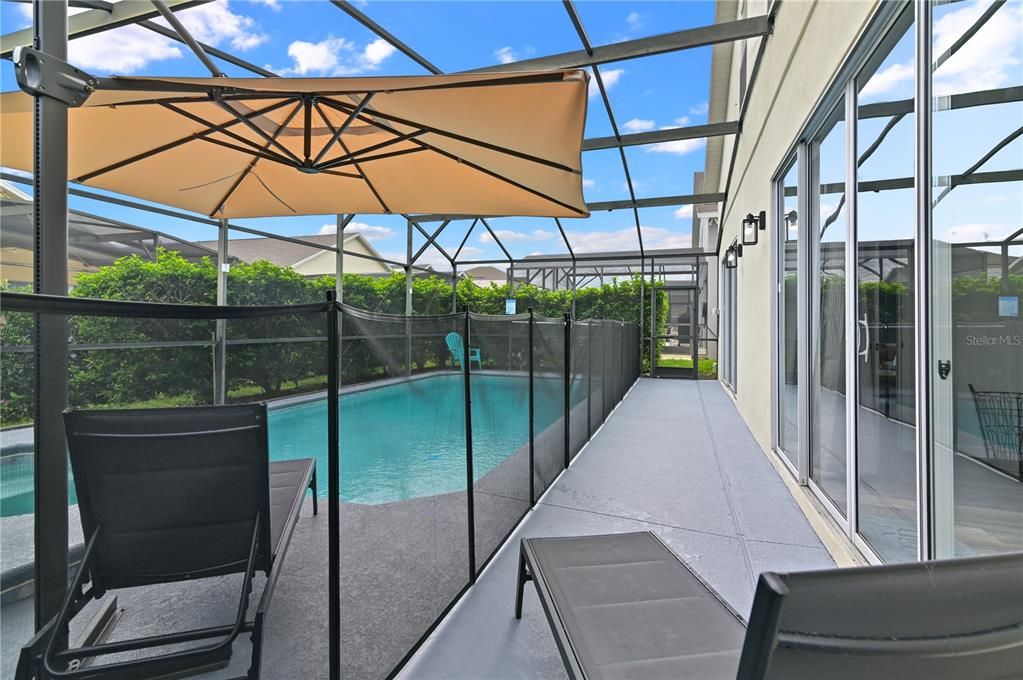 For Sale: $529,000 (6 beds, 4 baths, 2934 Square Feet)