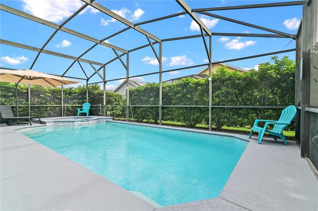 For Sale: $529,000 (6 beds, 4 baths, 2934 Square Feet)