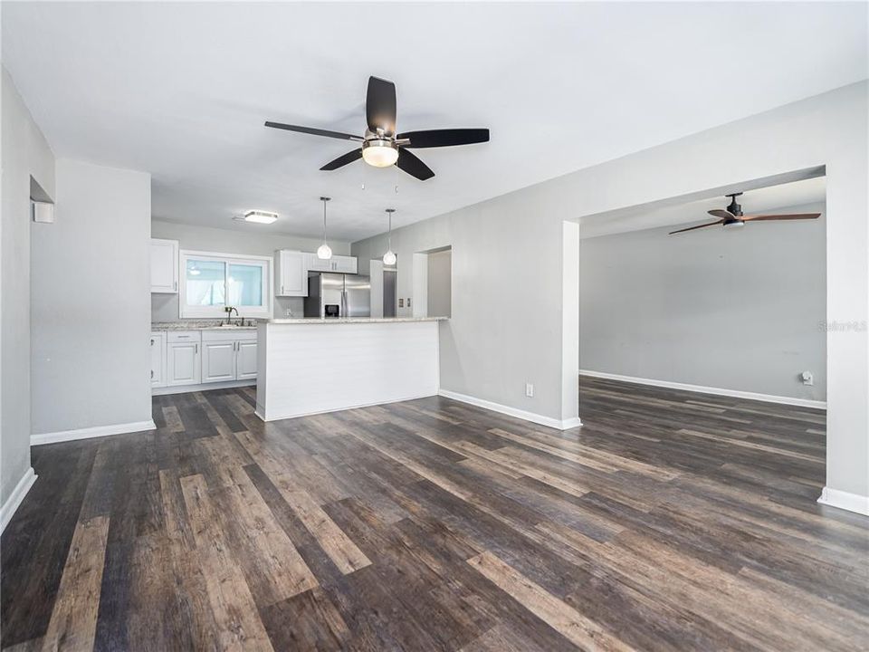 For Rent: $2,700 (4 beds, 2 baths, 1626 Square Feet)