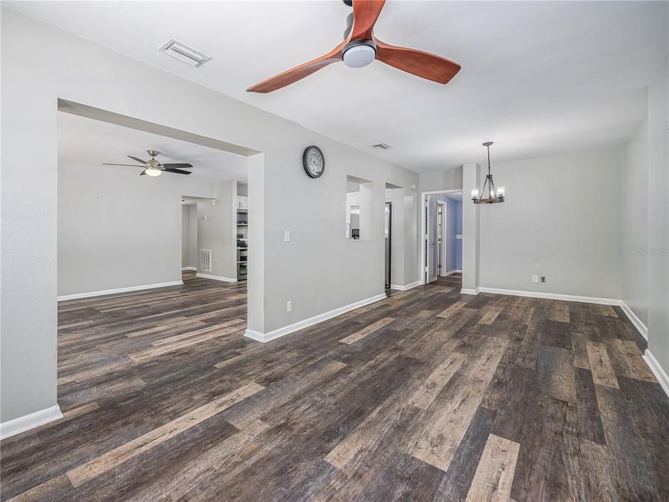 For Rent: $2,700 (4 beds, 2 baths, 1626 Square Feet)