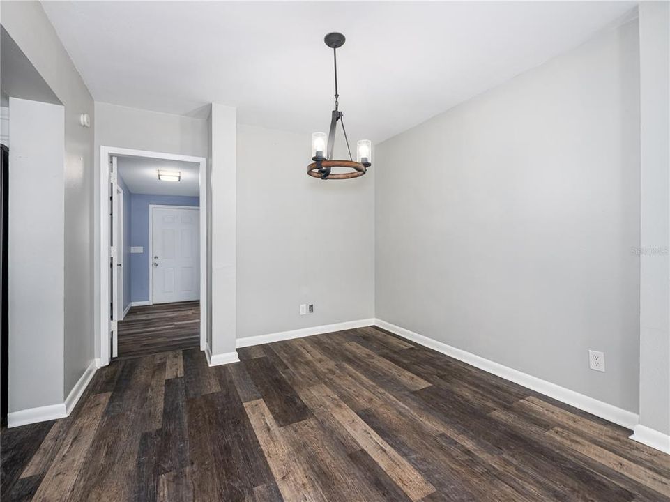 For Rent: $2,700 (4 beds, 2 baths, 1626 Square Feet)