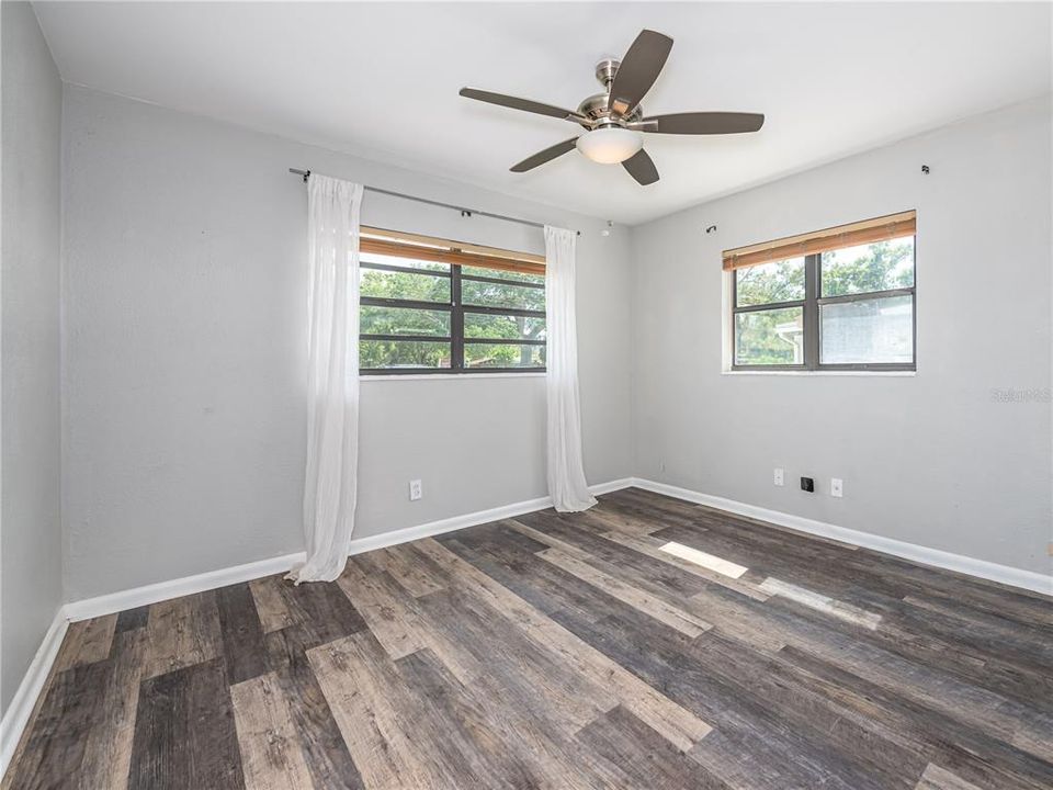 For Rent: $2,700 (4 beds, 2 baths, 1626 Square Feet)