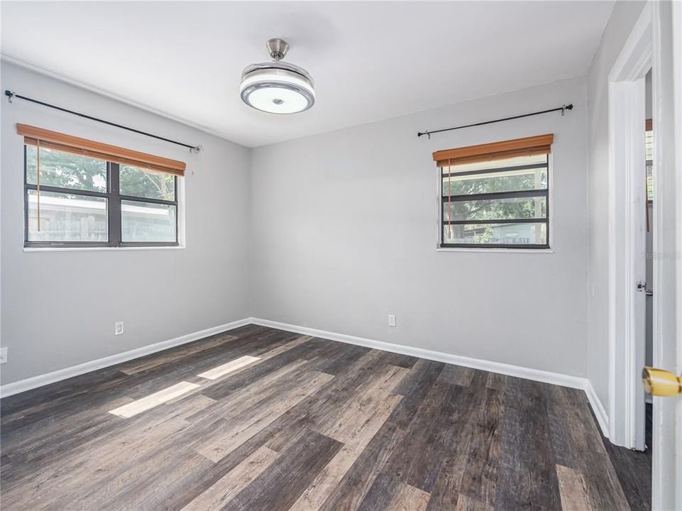 For Rent: $2,700 (4 beds, 2 baths, 1626 Square Feet)