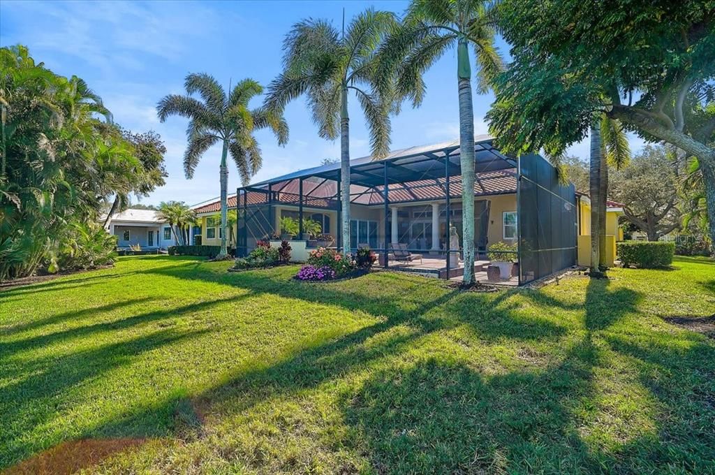 For Sale: $2,189,000 (4 beds, 3 baths, 4012 Square Feet)