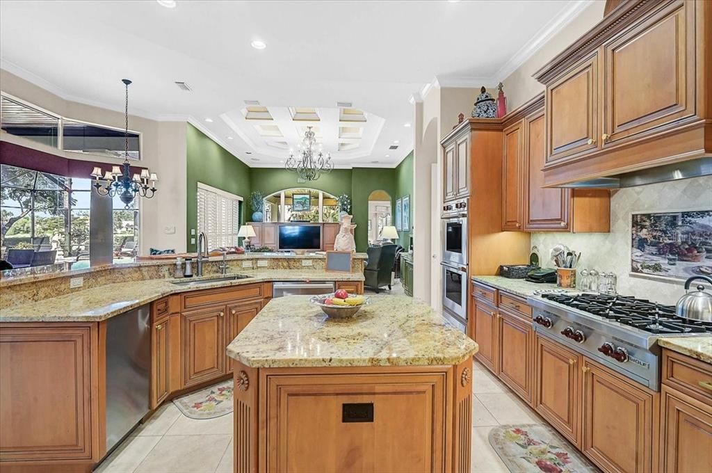 For Sale: $2,189,000 (4 beds, 3 baths, 4012 Square Feet)