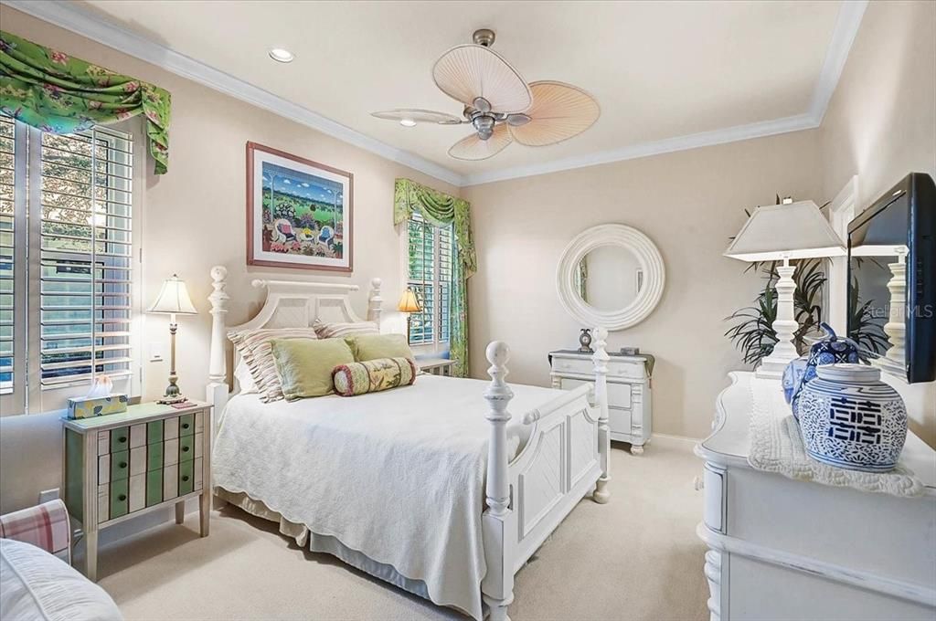 For Sale: $2,189,000 (4 beds, 3 baths, 4012 Square Feet)