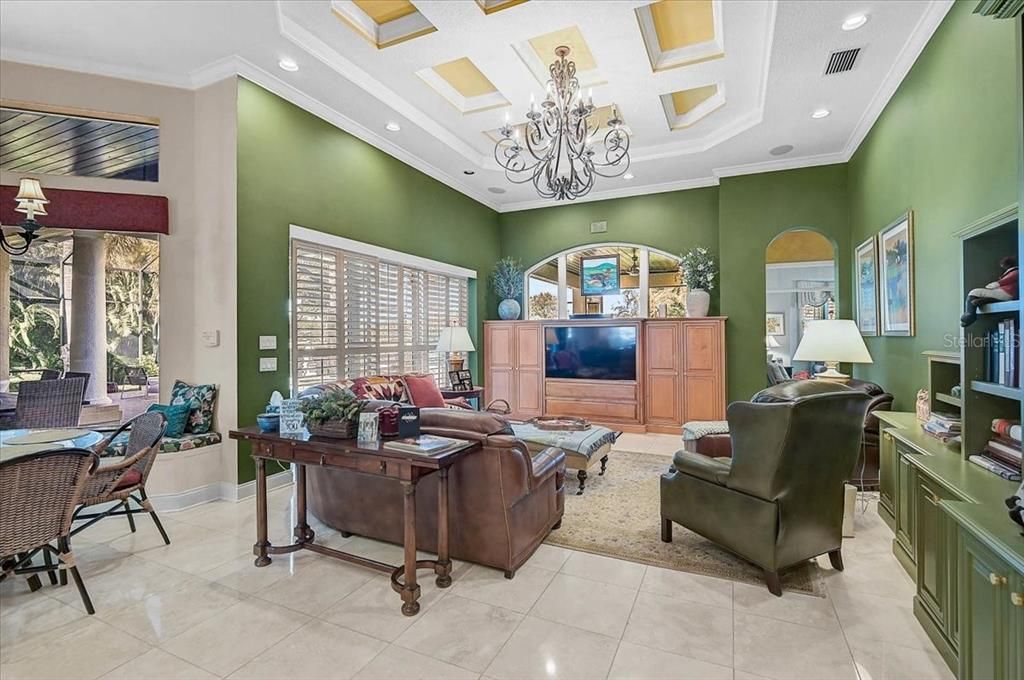 For Sale: $2,189,000 (4 beds, 3 baths, 4012 Square Feet)