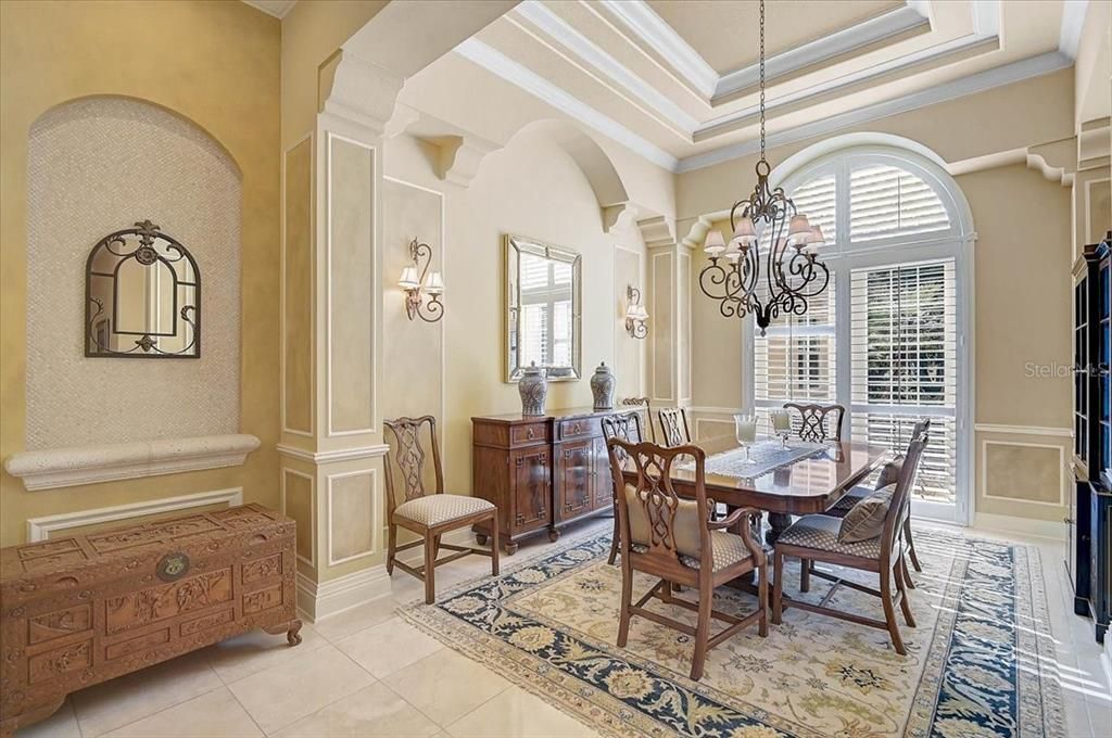 For Sale: $2,189,000 (4 beds, 3 baths, 4012 Square Feet)