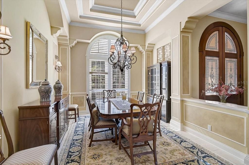 For Sale: $2,189,000 (4 beds, 3 baths, 4012 Square Feet)