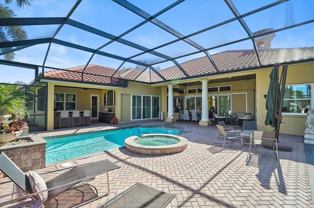 For Sale: $2,189,000 (4 beds, 3 baths, 4012 Square Feet)