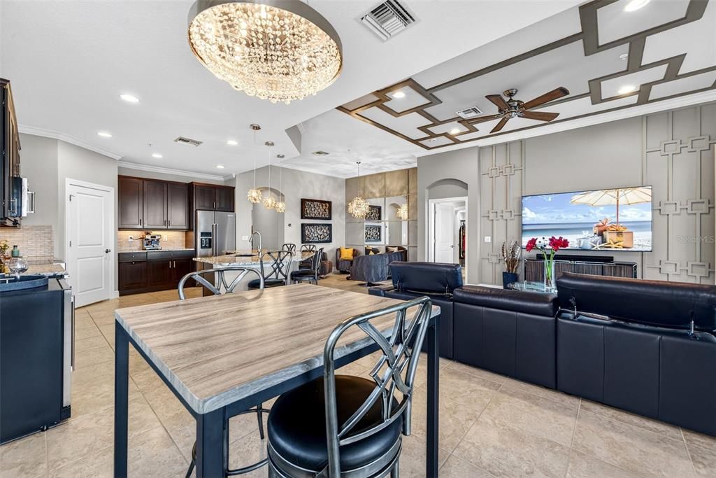 На продажу: $710,000 (3 спален, 2 ванн, 2332 Квадратных фут)