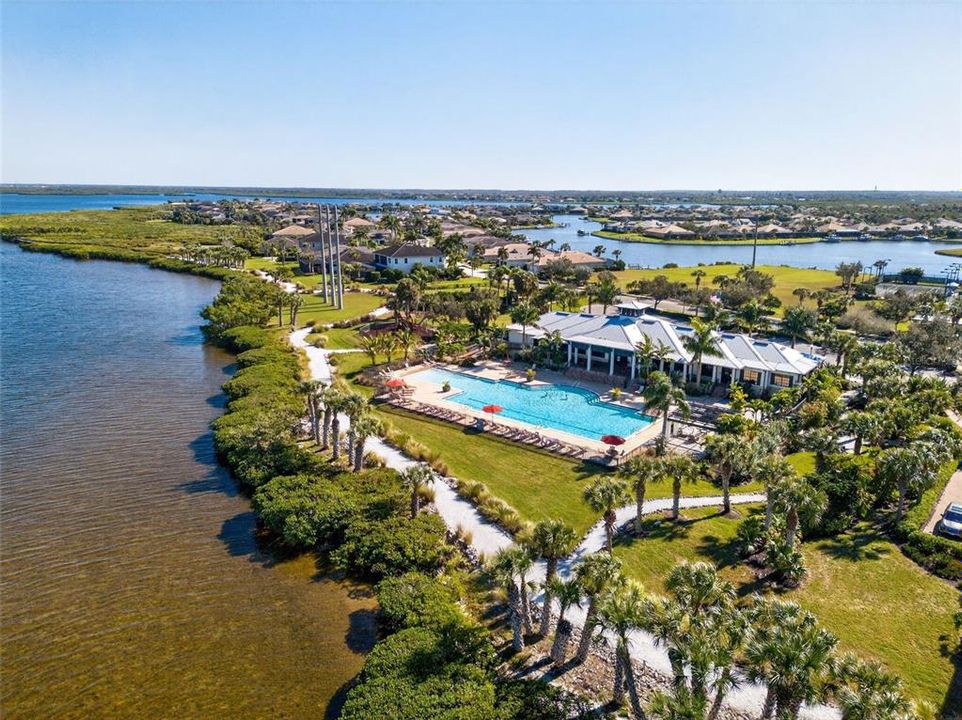 На продажу: $710,000 (3 спален, 2 ванн, 2332 Квадратных фут)