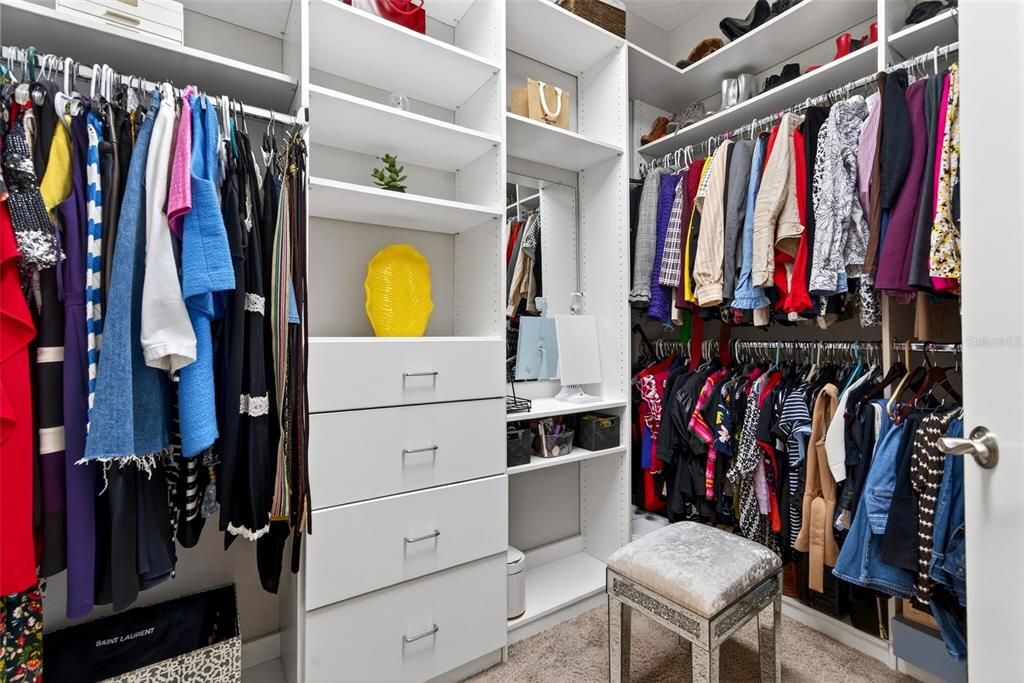 На продажу: $710,000 (3 спален, 2 ванн, 2332 Квадратных фут)