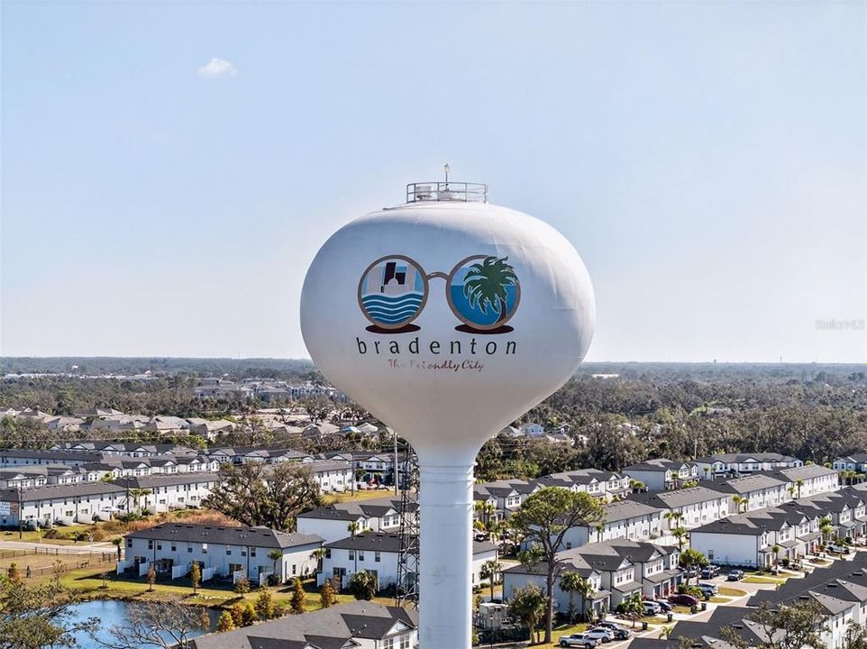 На продажу: $710,000 (3 спален, 2 ванн, 2332 Квадратных фут)