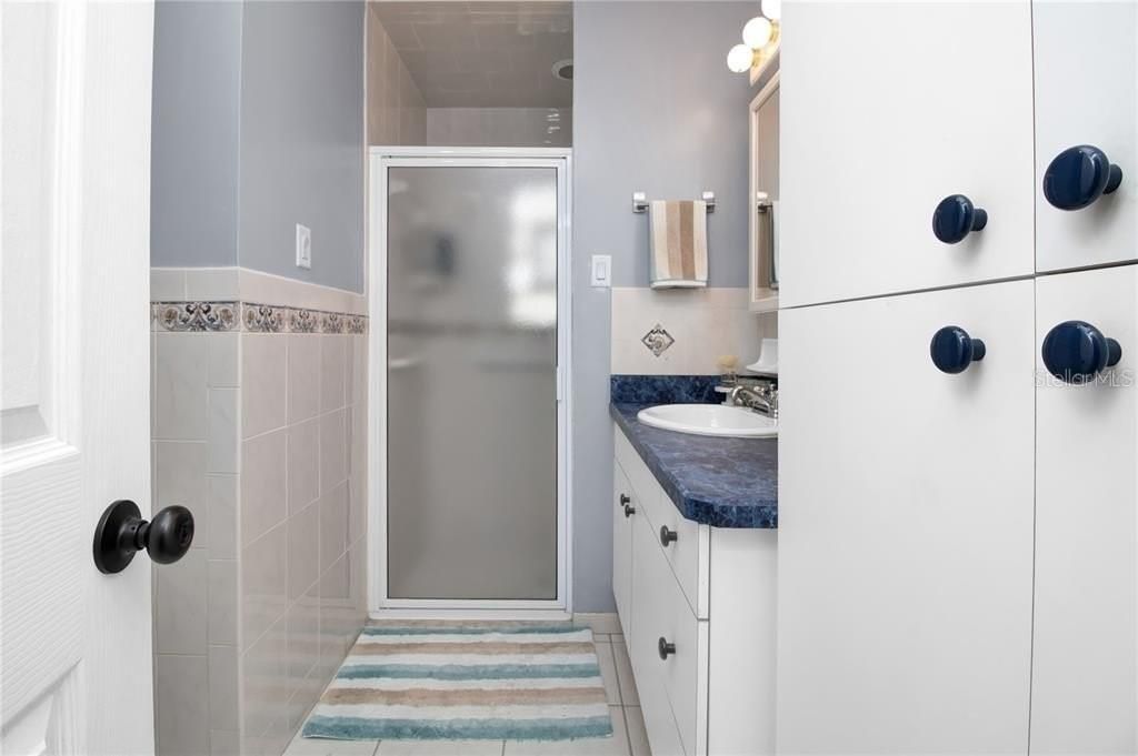 В аренду: $2,595 (3 спален, 2 ванн, 1617 Квадратных фут)