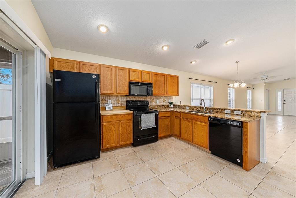 For Sale: $299,900 (3 beds, 2 baths, 1338 Square Feet)