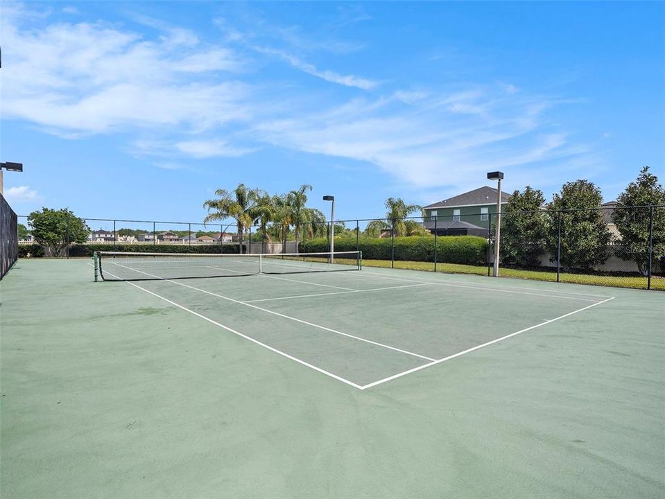 For Sale: $299,900 (3 beds, 2 baths, 1338 Square Feet)