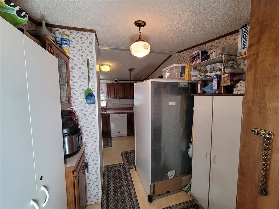 На продажу: $209,900 (2 спален, 2 ванн, 1056 Квадратных фут)