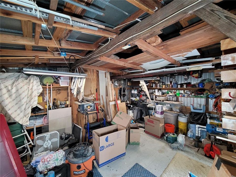 На продажу: $209,900 (2 спален, 2 ванн, 1056 Квадратных фут)