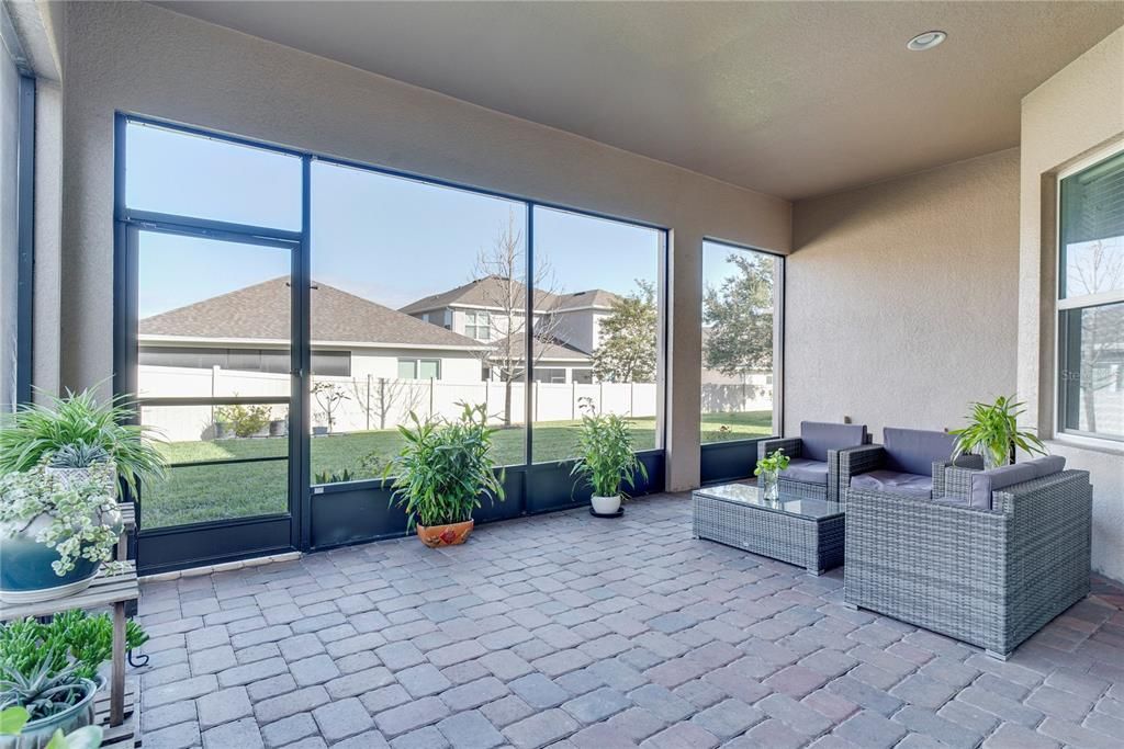 En Venta: $860,000 (5 camas, 4 baños, 3633 Pies cuadrados)