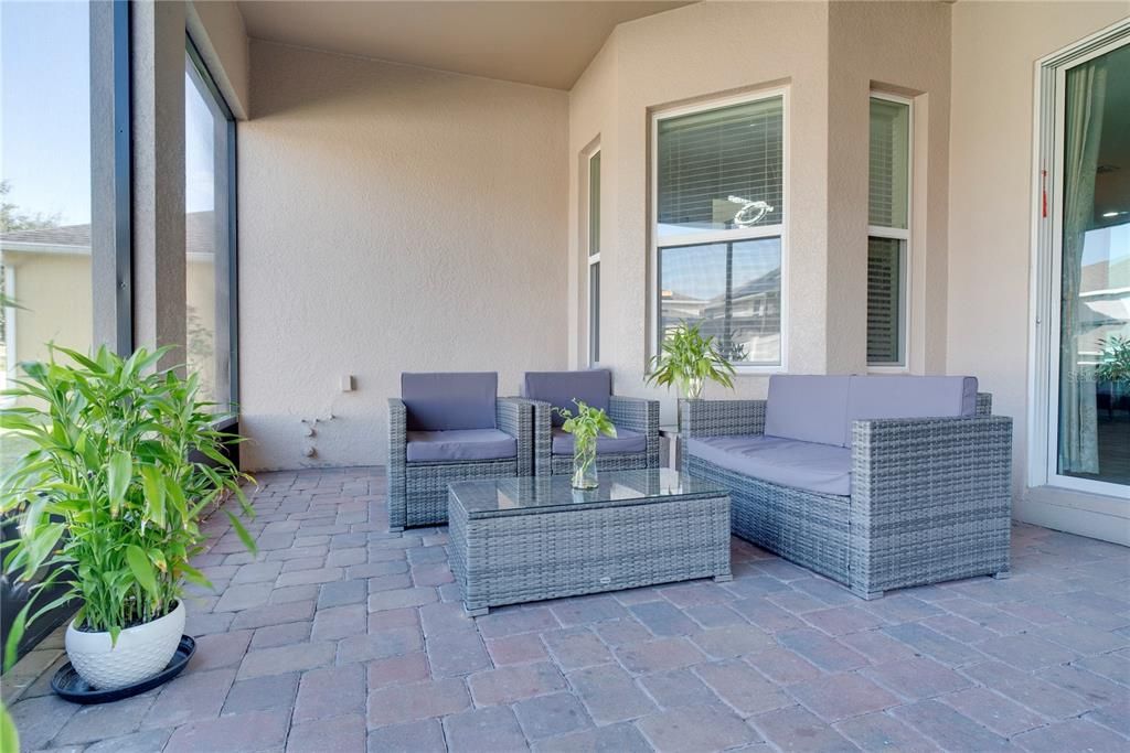 En Venta: $860,000 (5 camas, 4 baños, 3633 Pies cuadrados)