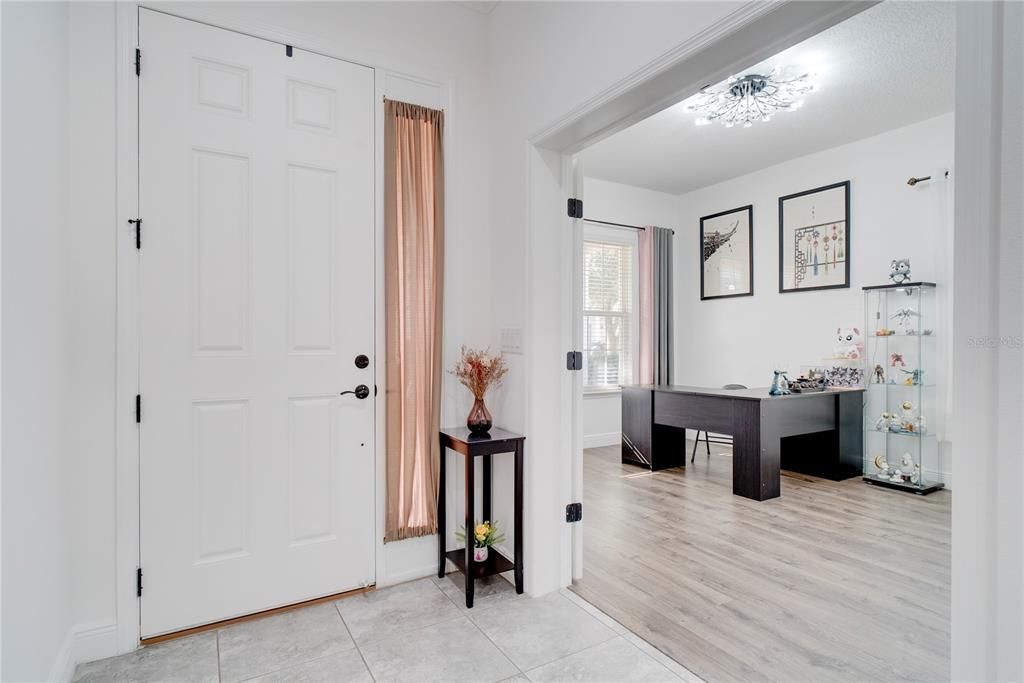 En Venta: $860,000 (5 camas, 4 baños, 3633 Pies cuadrados)