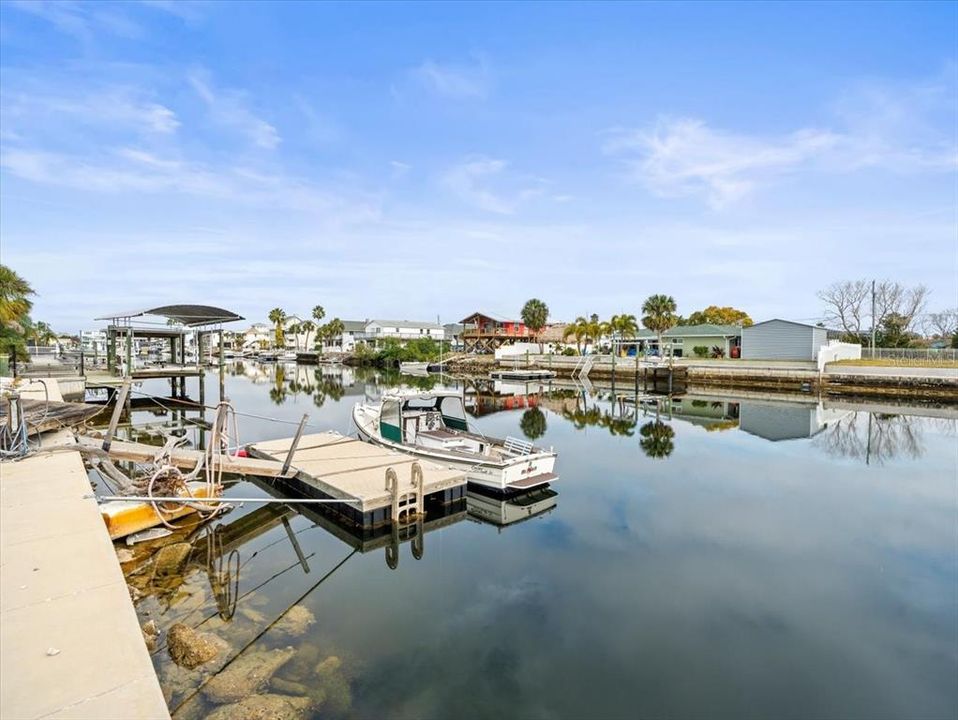 Active With Contract: $250,000 (3 beds, 2 baths, 1364 Square Feet)