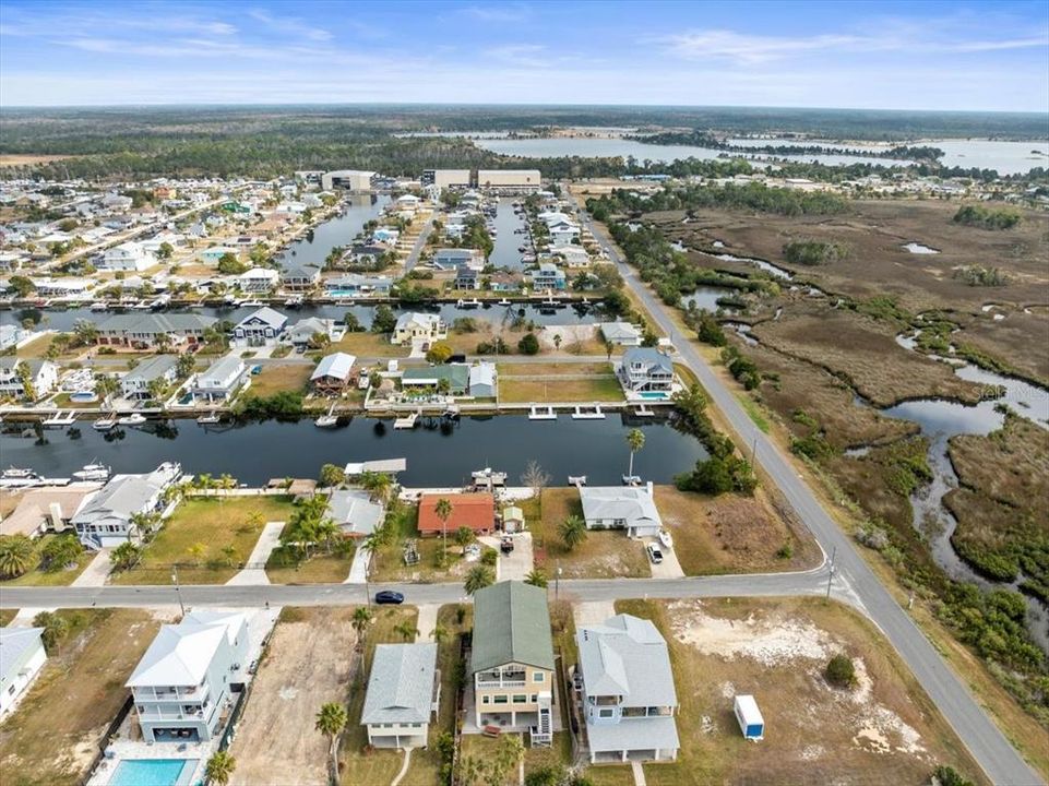 Active With Contract: $250,000 (3 beds, 2 baths, 1364 Square Feet)