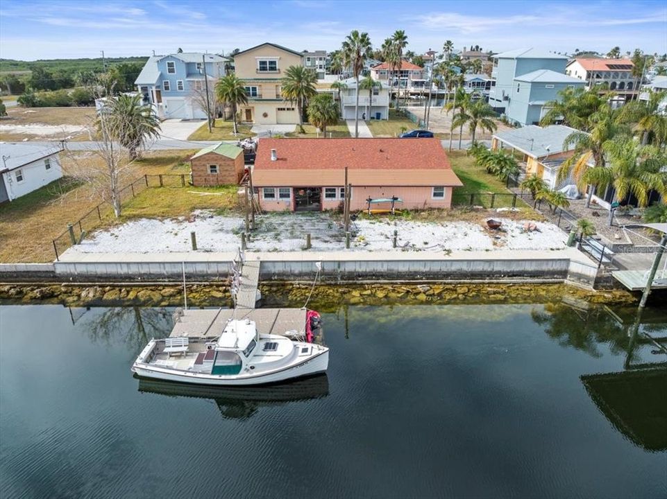 Active With Contract: $250,000 (3 beds, 2 baths, 1364 Square Feet)