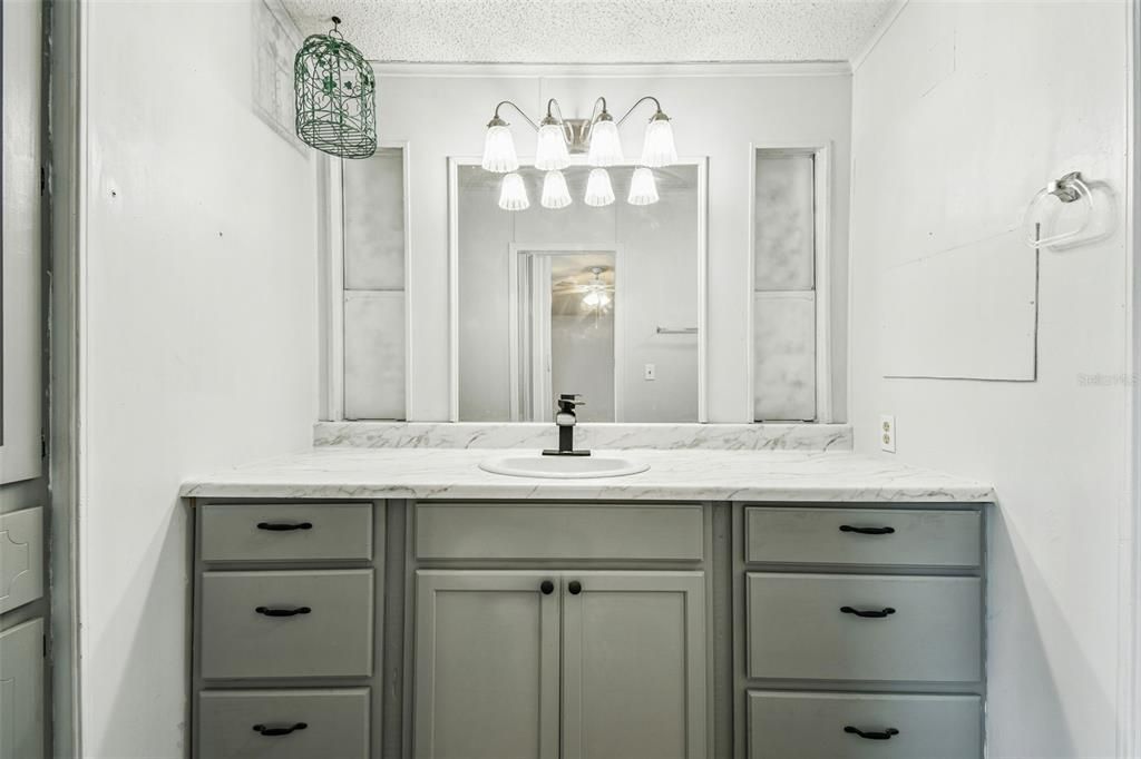 En Renta: $1,450 (2 camas, 2 baños, 1316 Pies cuadrados)