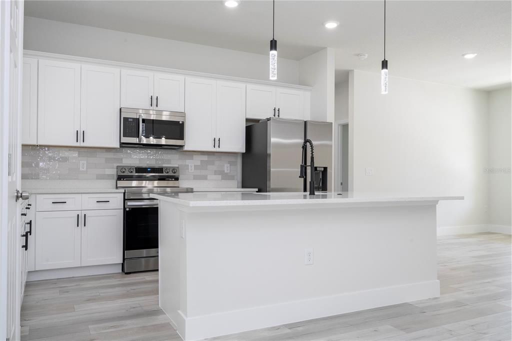 待售: $279,990 (3 贝兹, 2 浴室, 1494 平方英尺)