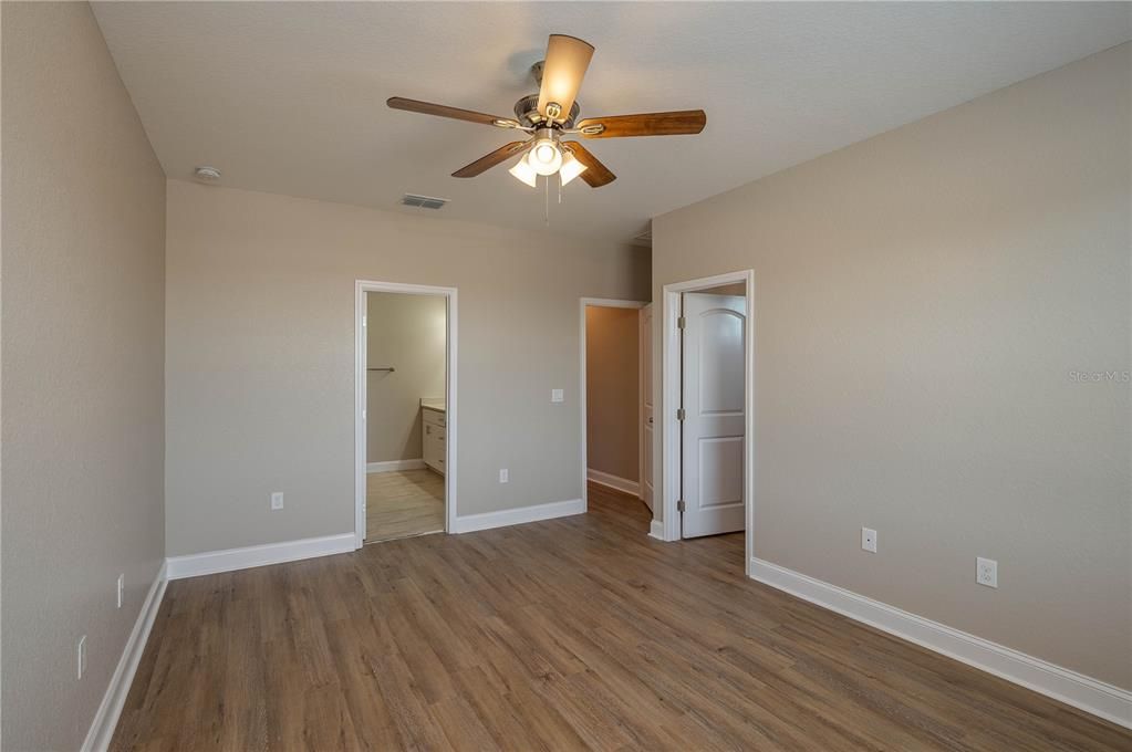 En Renta: $1,900 (3 camas, 2 baños, 1674 Pies cuadrados)