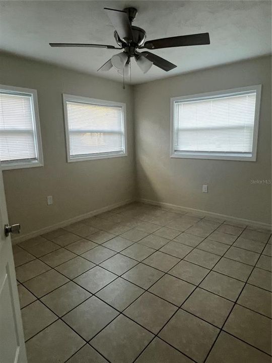 En Renta: $1,700 (3 camas, 2 baños, 1824 Pies cuadrados)