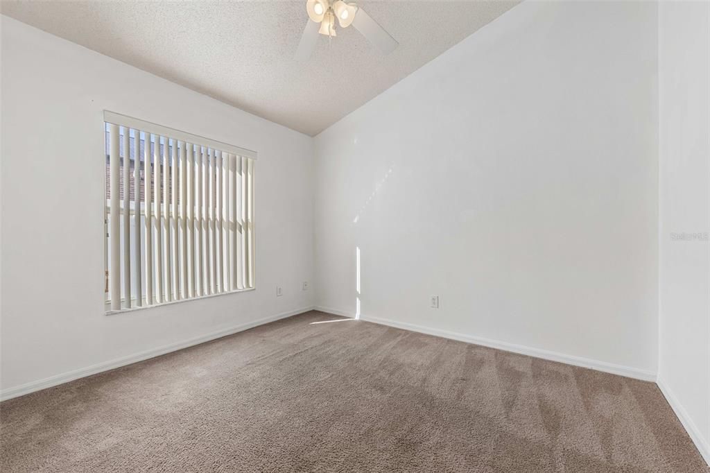 В аренду: $2,850 (4 спален, 3 ванн, 1778 Квадратных фут)