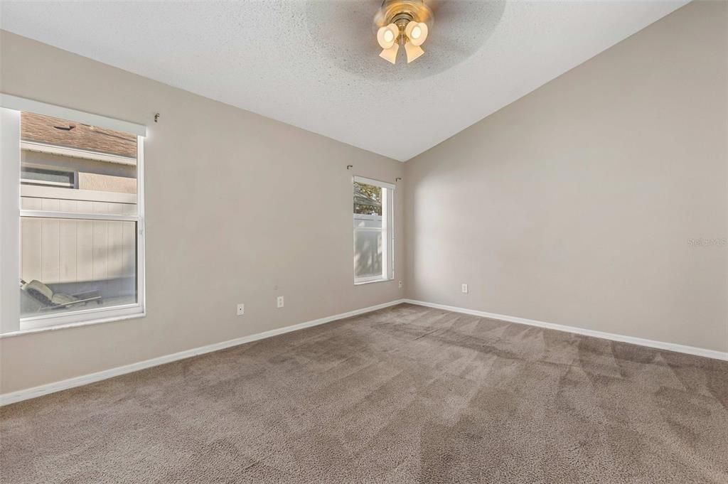 В аренду: $2,850 (4 спален, 3 ванн, 1778 Квадратных фут)