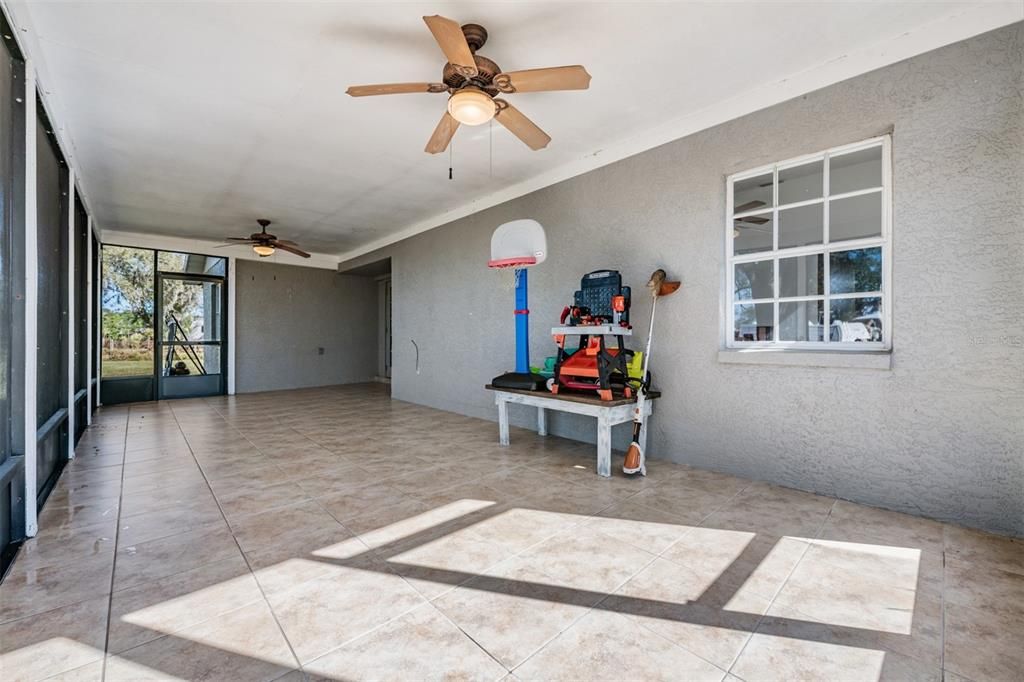 En Venta: $376,950 (3 camas, 2 baños, 1484 Pies cuadrados)