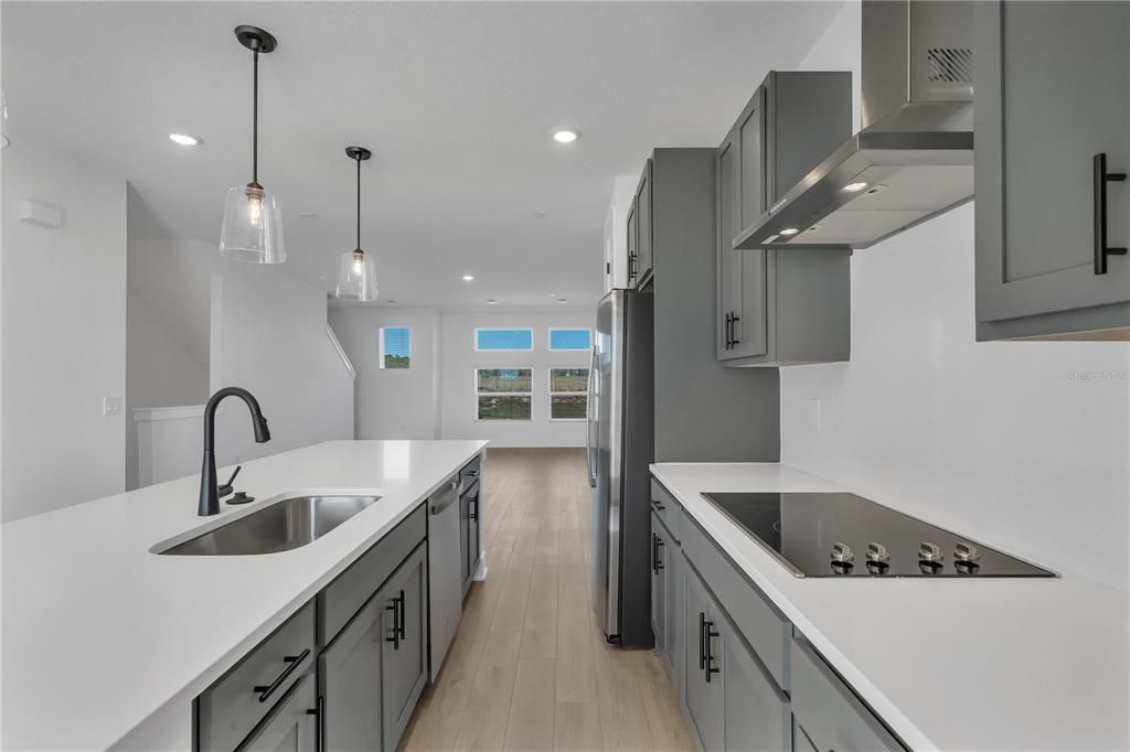 В аренду: $3,250 (3 спален, 3 ванн, 2072 Квадратных фут)