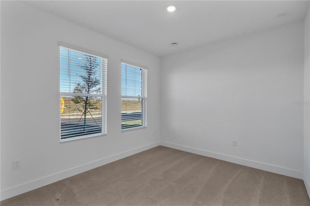 В аренду: $3,250 (3 спален, 3 ванн, 2072 Квадратных фут)