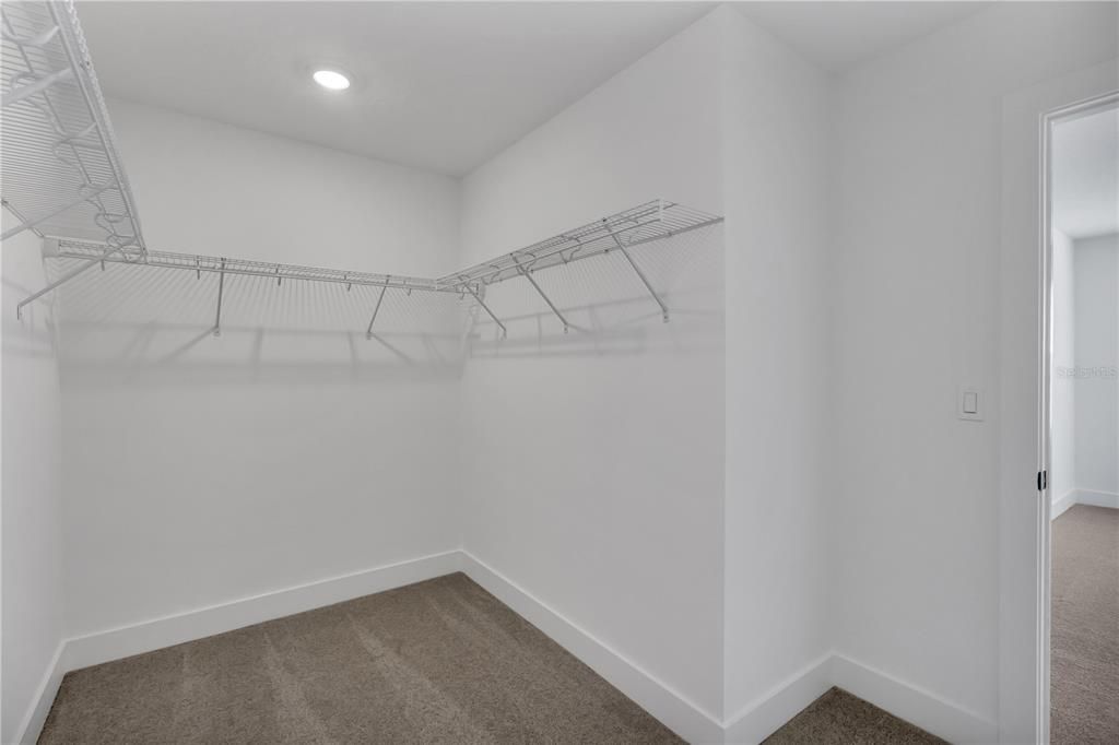 В аренду: $3,250 (3 спален, 3 ванн, 2072 Квадратных фут)