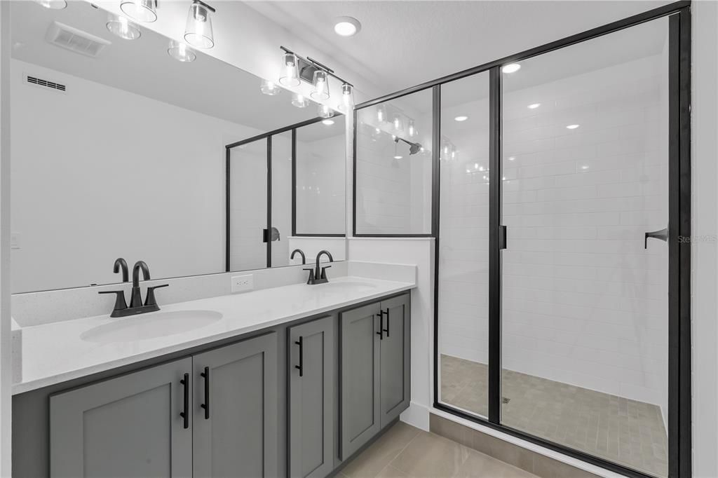 В аренду: $3,250 (3 спален, 3 ванн, 2072 Квадратных фут)