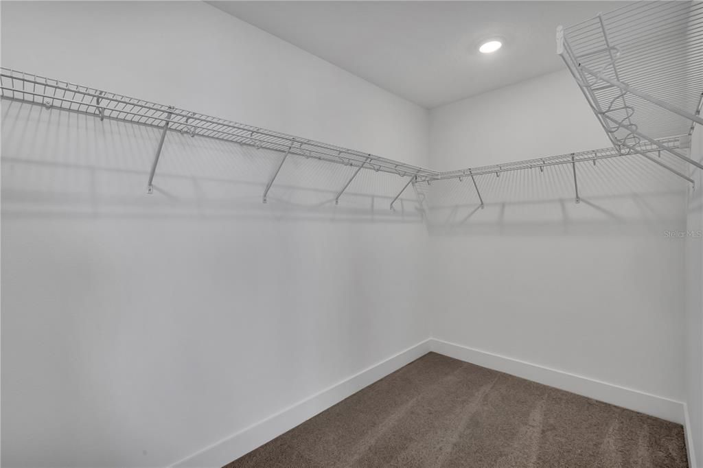 В аренду: $3,250 (3 спален, 3 ванн, 2072 Квадратных фут)