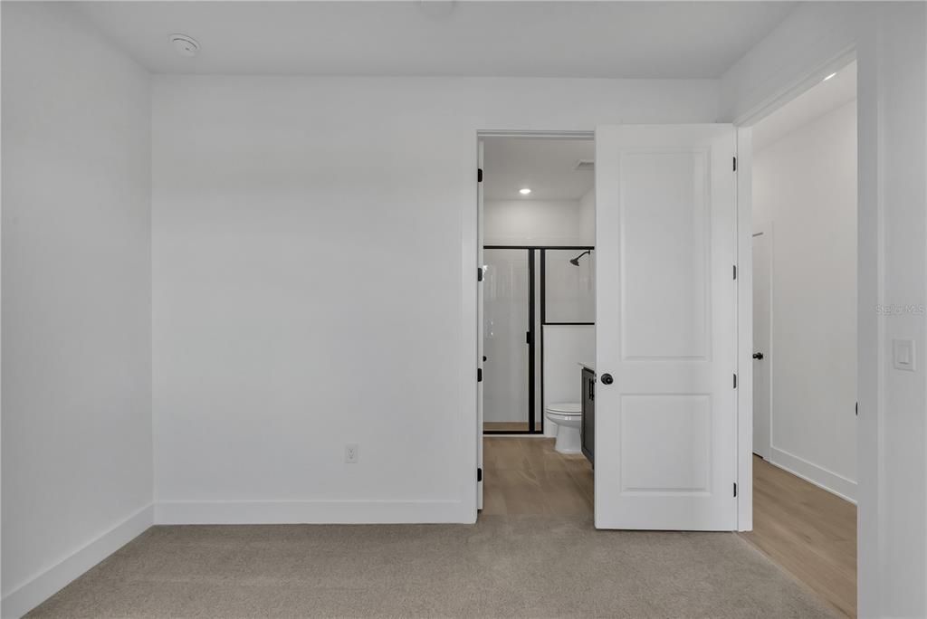 В аренду: $3,250 (3 спален, 3 ванн, 2072 Квадратных фут)