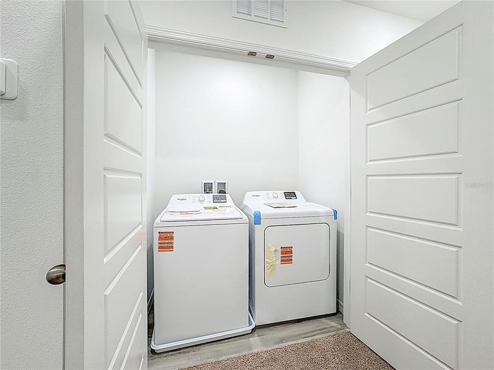 For Rent: $2,000 (3 beds, 2 baths, 1673 Square Feet)