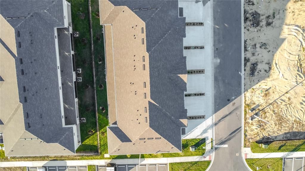 For Rent: $2,000 (3 beds, 2 baths, 1673 Square Feet)